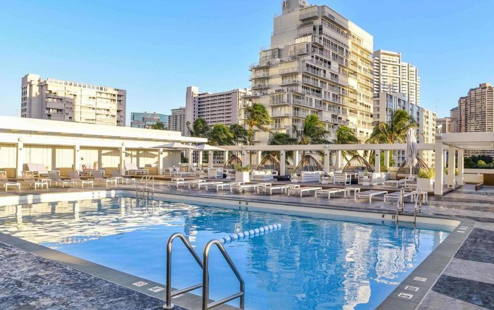 Ala Moana Hotel _ Ocean View With Balcony 호놀룰루 외부 사진